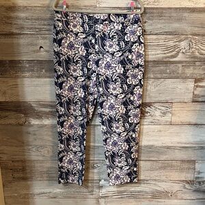Talbots Cropped Pants in Purple and White Floral
